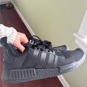 Adidas Men’s Black Sneakers